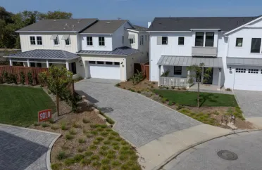 Reuters_homes